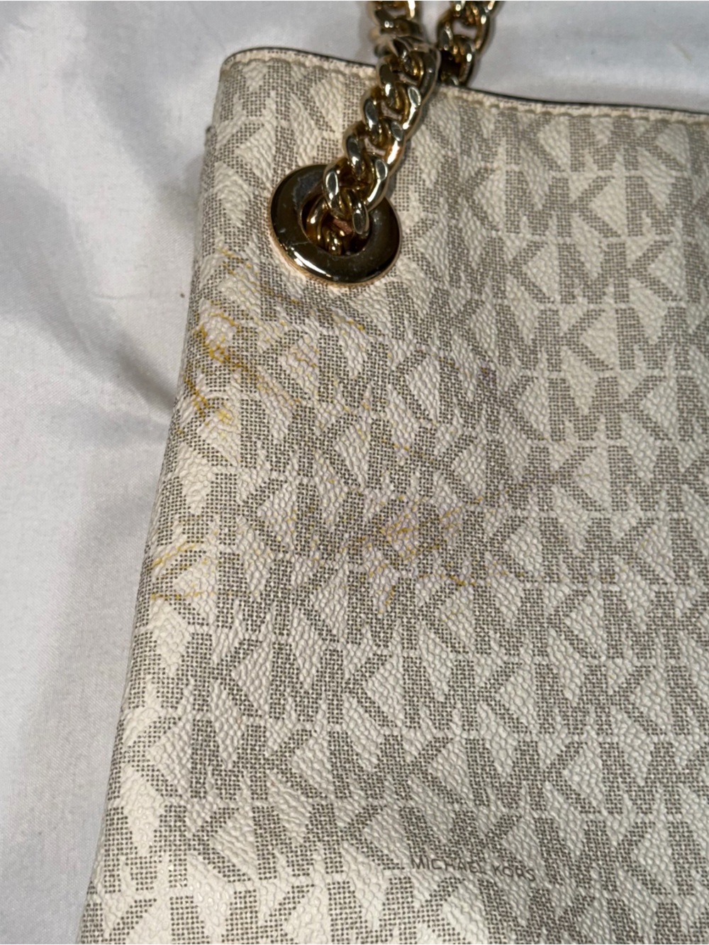Michael Kors Susannah Medium Vanilla MK Logo Chain Shoulder Tote Bag - Picture 12 of 16
